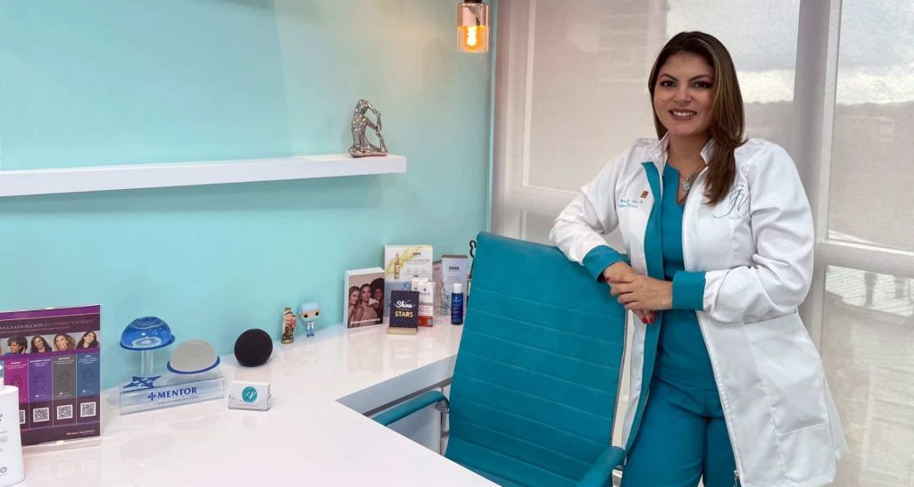 Jennifer Vera Bolívar cirujano plástico en Bogotá